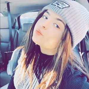 Meet your Posher, Grace